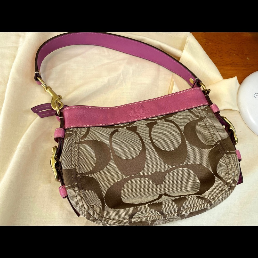 Coach *AUTHENTIC* pink purse